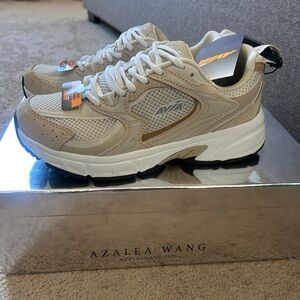 Women's Avia Sneakers